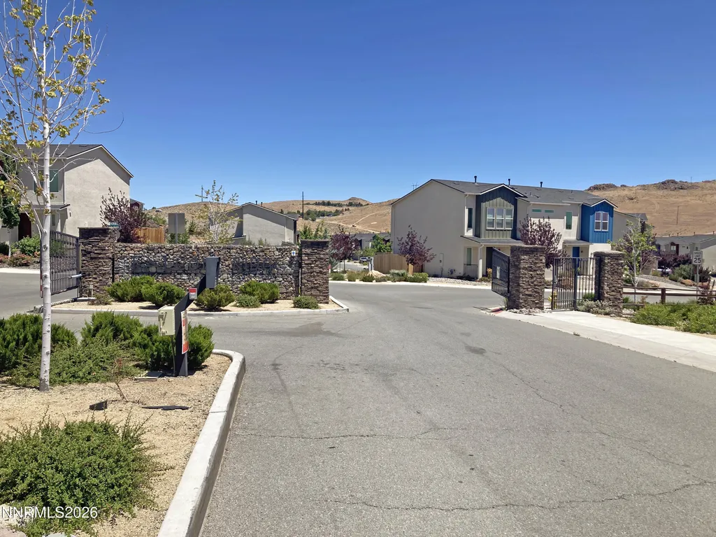 4940 Cavestone Sun Valley NV 89433