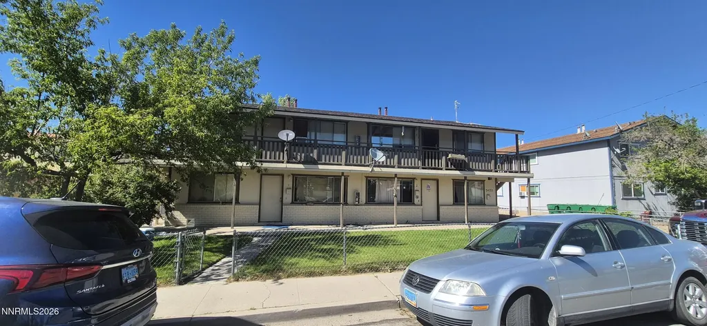 3422 Woodside Carson City NV 89701