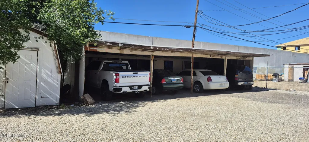 3422 Woodside Carson City NV 89701