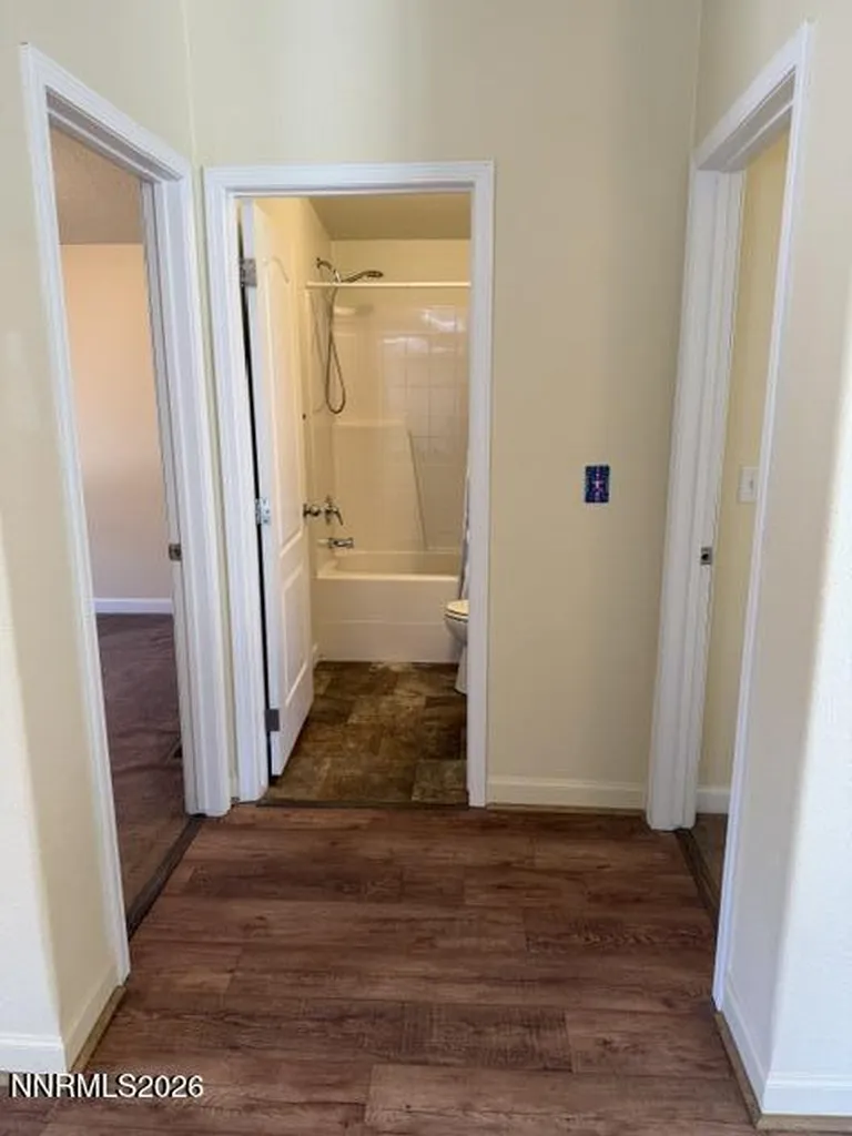 2195 Old River Fallon NV 89406