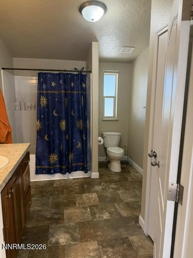 2195 Old River Fallon NV 89406
