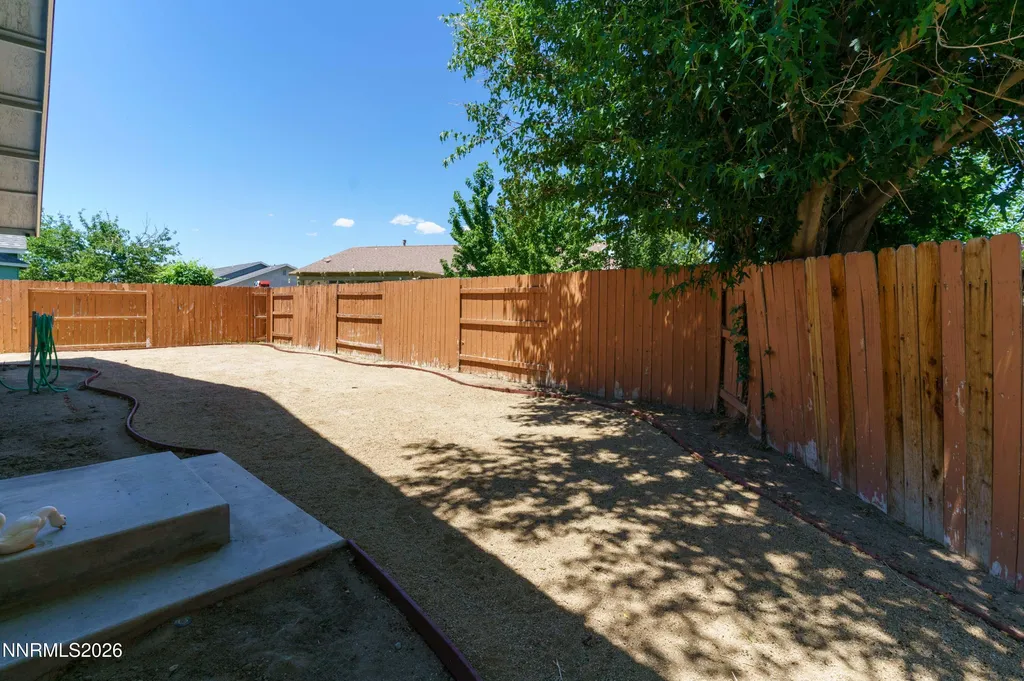 454 Mallard Fernley NV 89408