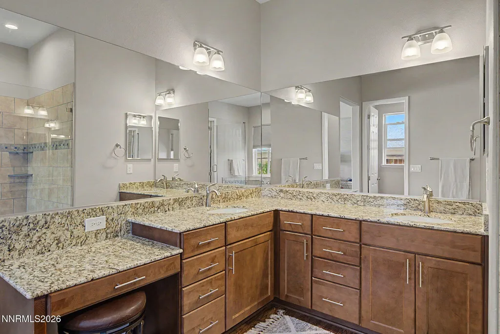 11562 Hacienda Ridge Sparks NV 89441