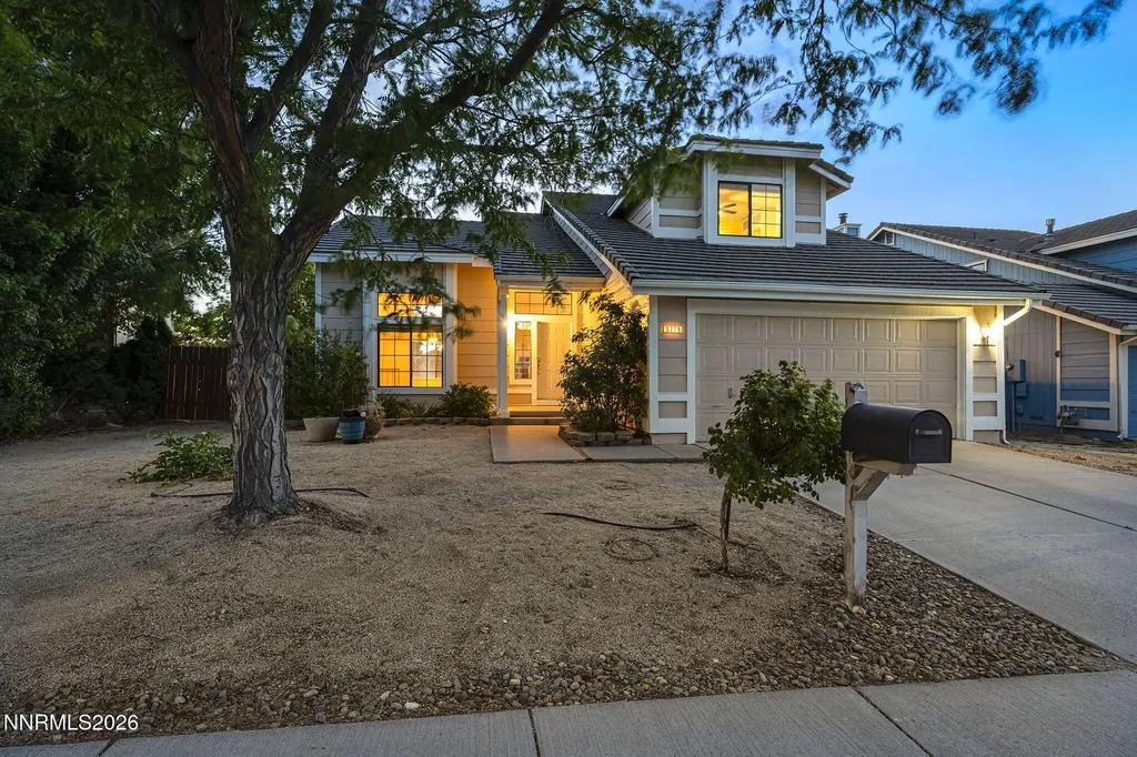 Sparks NV, 5275 Santa Rosa