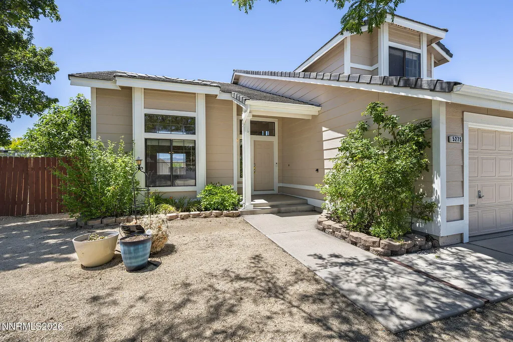 5275 Santa Rosa Sparks NV 89436