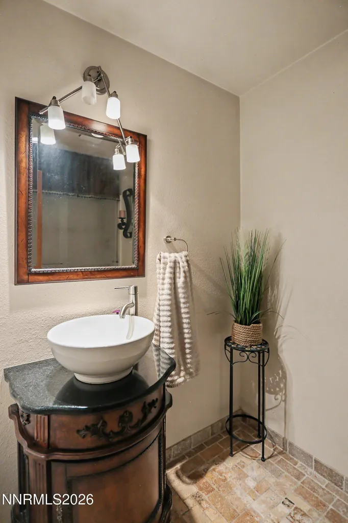1548 Wildrose Minden NV 89423