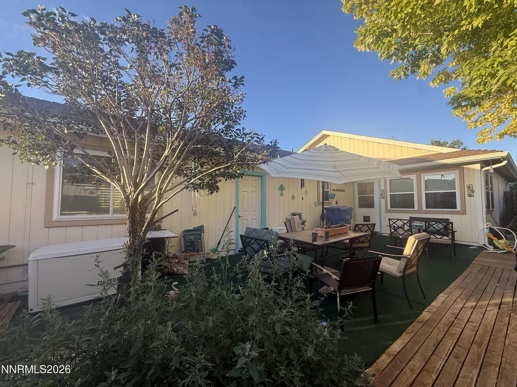 1394 Pin Oak Gardnerville NV 89410