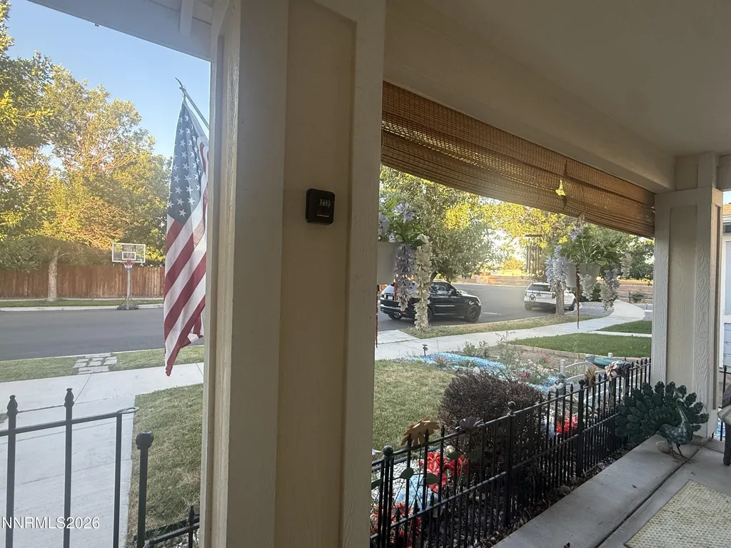 1394 Pin Oak Gardnerville NV 89410