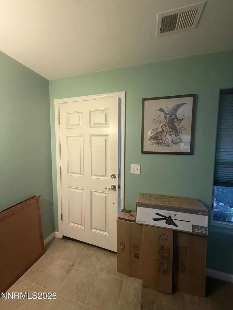 1394 Pin Oak Gardnerville NV 89410