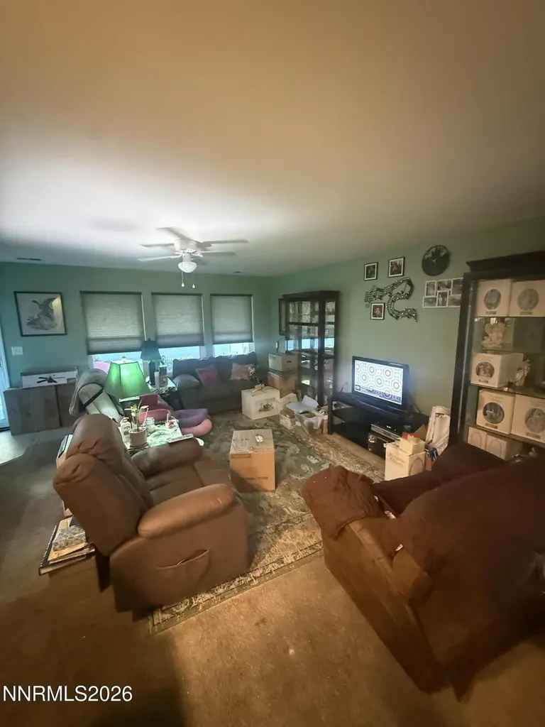 1394 Pin Oak Gardnerville NV 89410