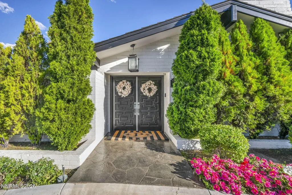 1850 View Crest Reno NV 89511