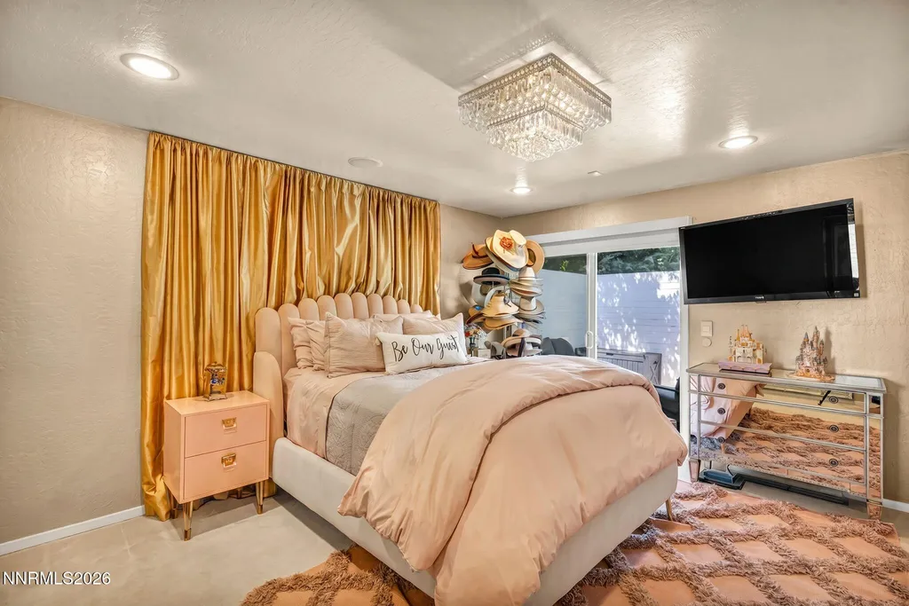 1850 View Crest Reno NV 89511