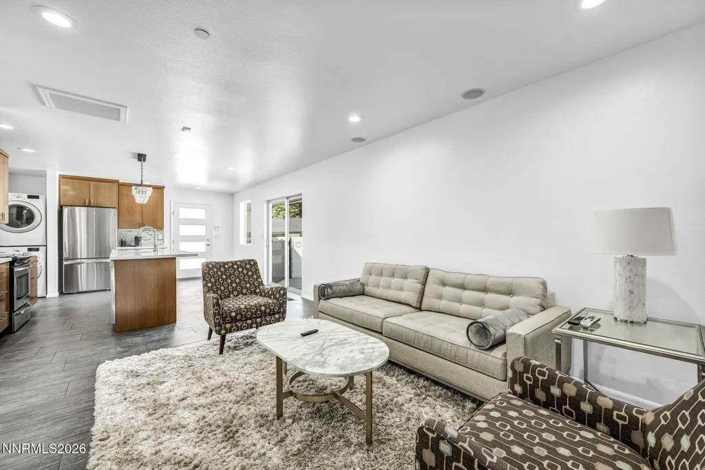 1850 View Crest Reno NV 89511