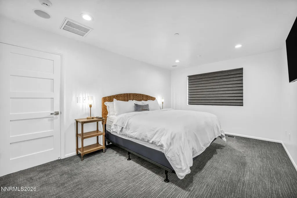 1850 View Crest Reno NV 89511