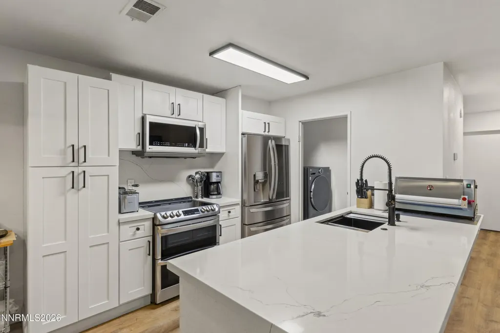 Sparks NV, 3230 Wedekind, Unit 97