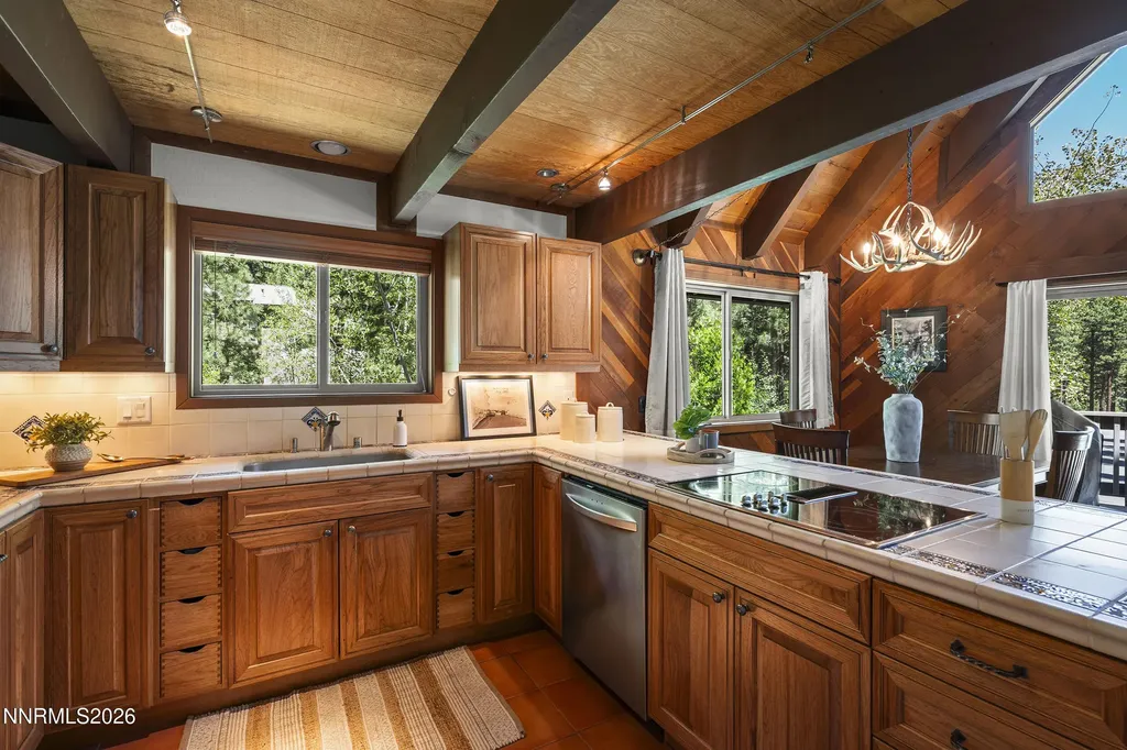 864 Jennifer Incline Village NV 89451
