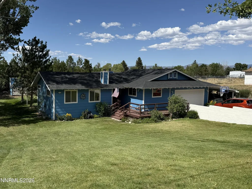 Gardnerville NV, 1438 Topaz