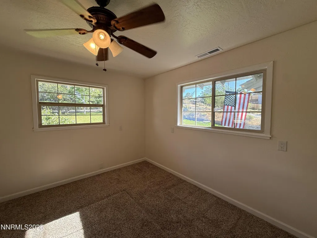 1438 Topaz Gardnerville NV 89460