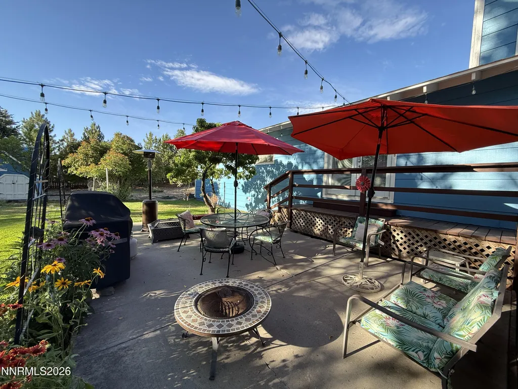 1438 Topaz Gardnerville NV 89460