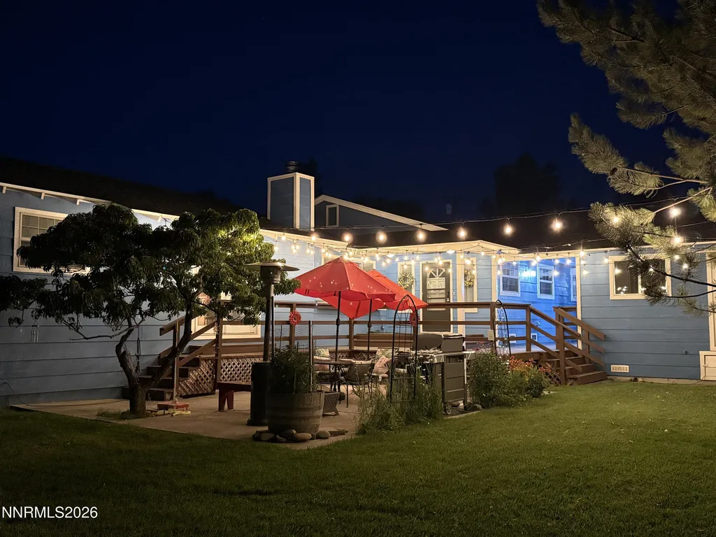 1438 Topaz Gardnerville NV 89460