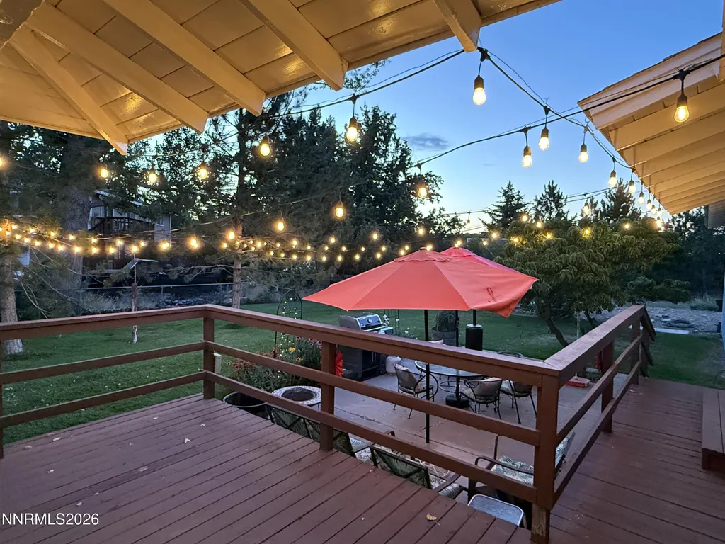 1438 Topaz Gardnerville NV 89460