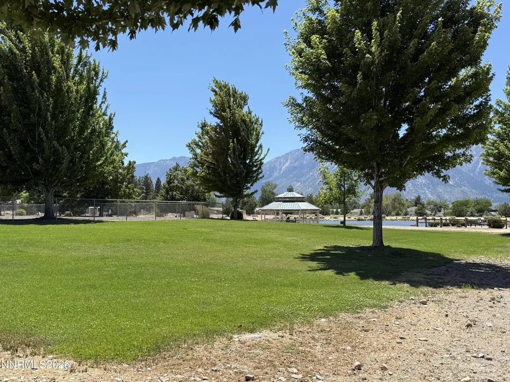 1438 Topaz Gardnerville NV 89460