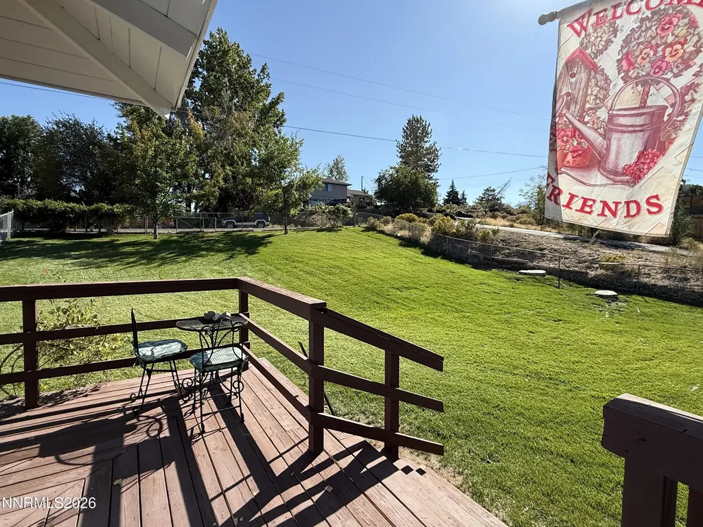 1438 Topaz Gardnerville NV 89460