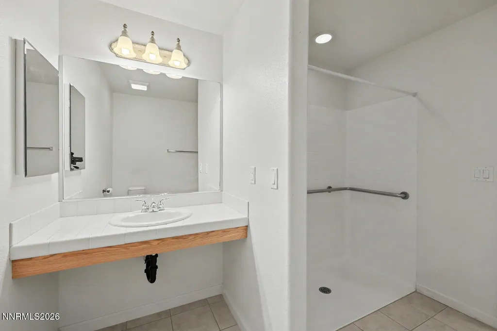 3163 Hannah Calder Fernley NV 89408