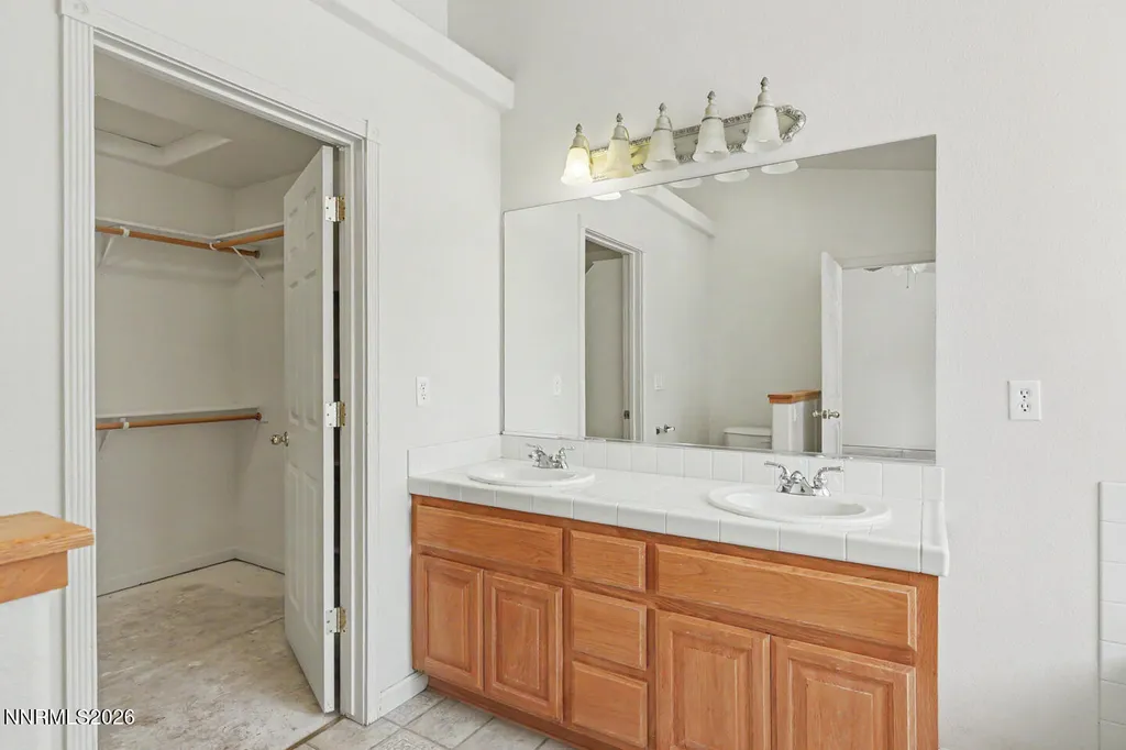 3163 Hannah Calder Fernley NV 89408