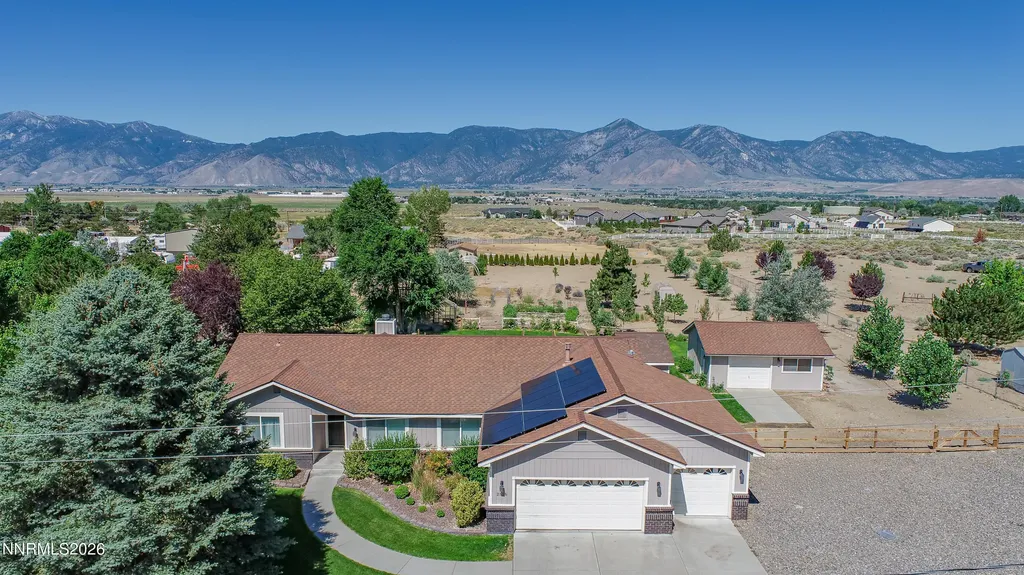 2556 Henning Minden NV 89423