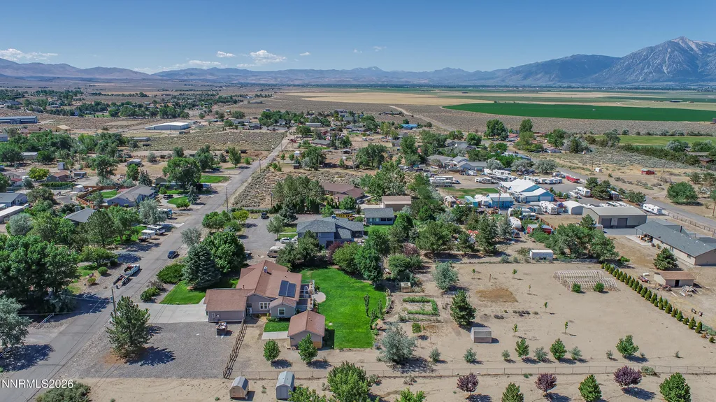 2556 Henning Minden NV 89423
