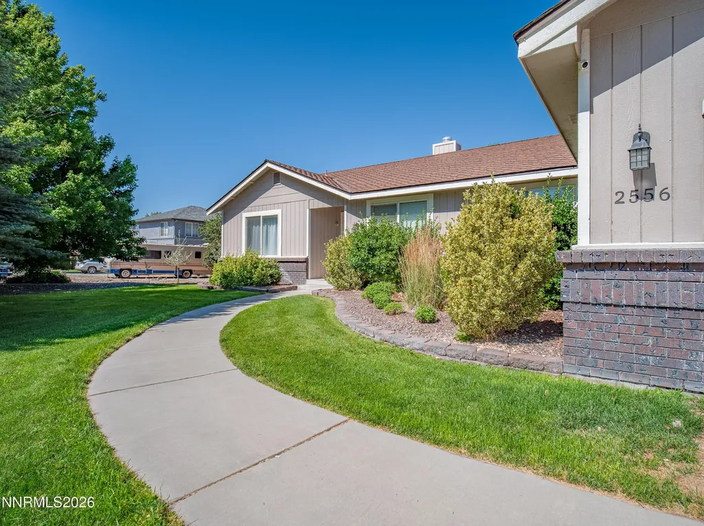 2556 Henning Minden NV 89423