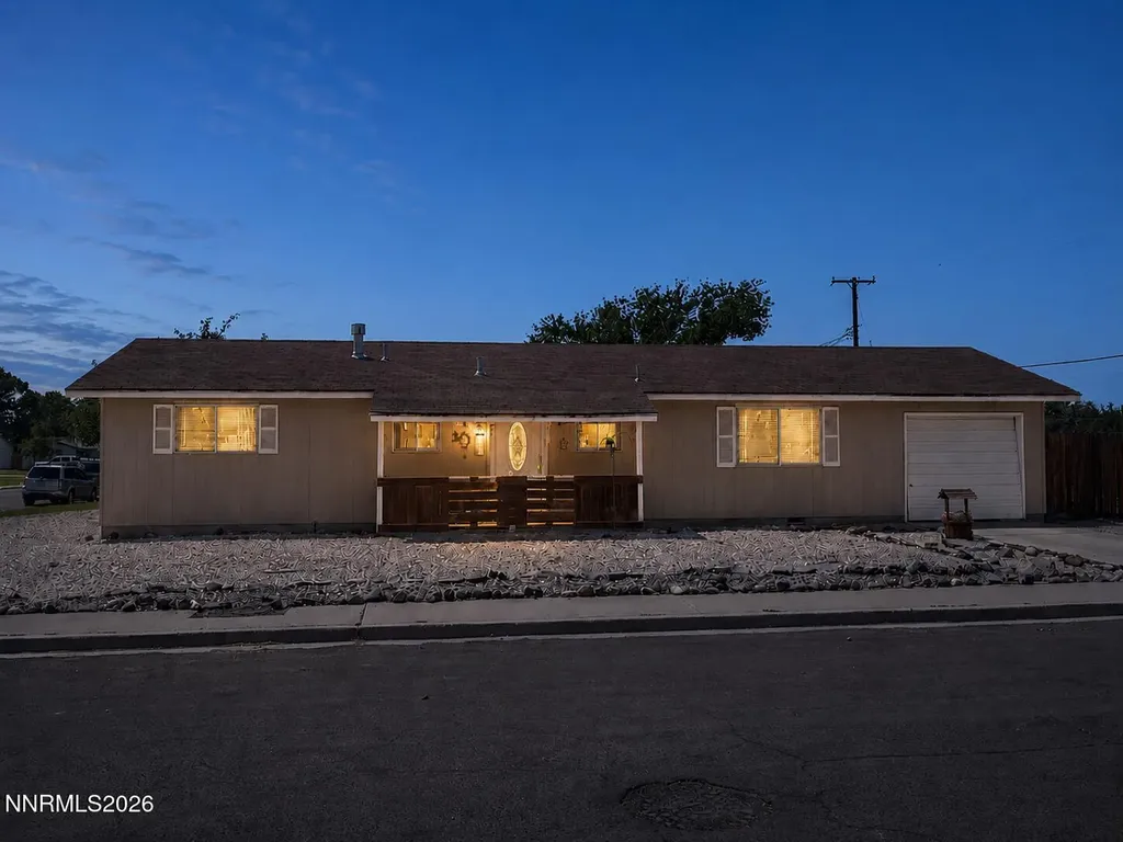 215 Allen Fallon NV 89406