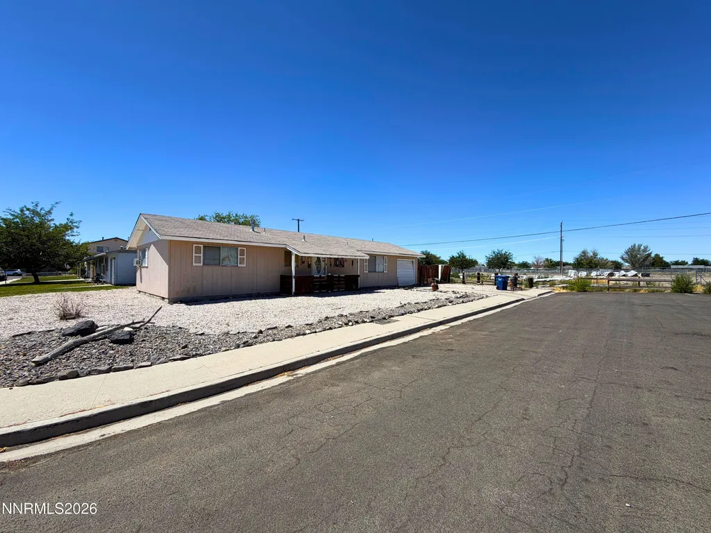 215 Allen Fallon NV 89406
