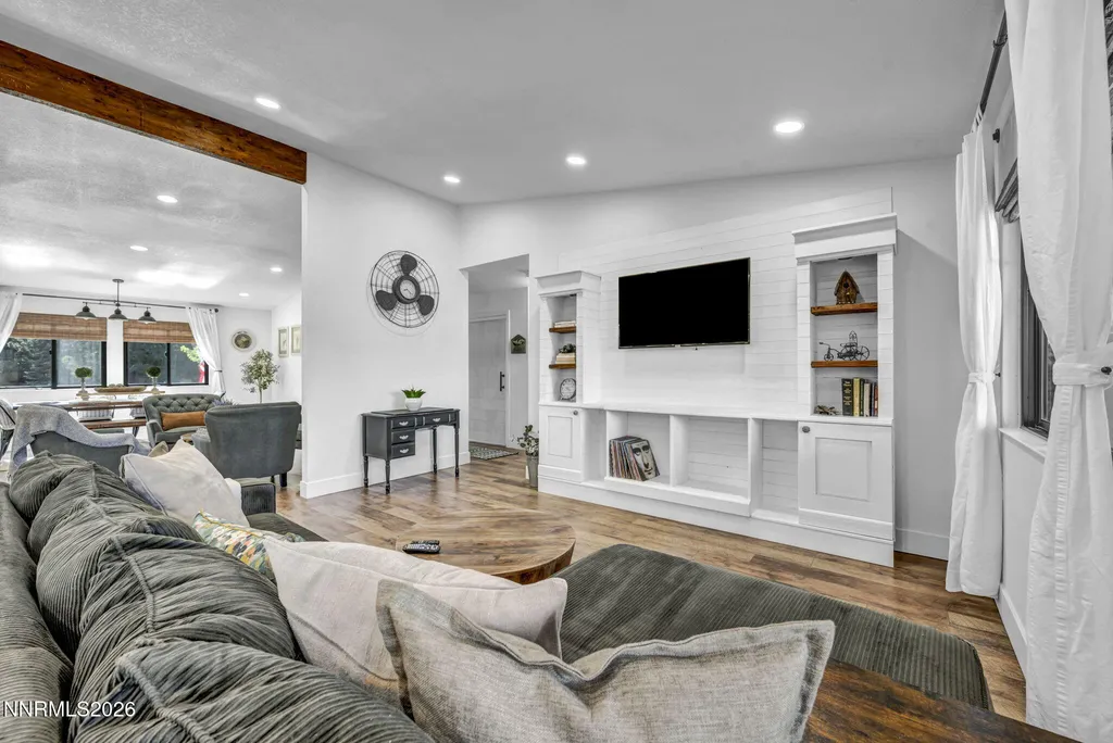 55 Mogul Mountain Reno NV 89523