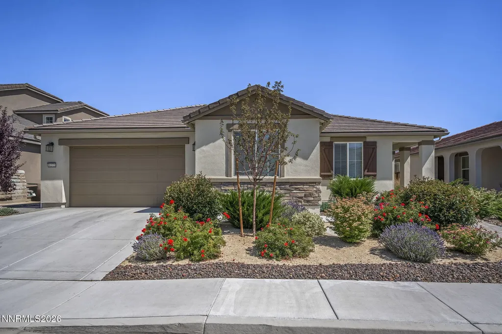 1272 Alfalfa Sparks NV 89436