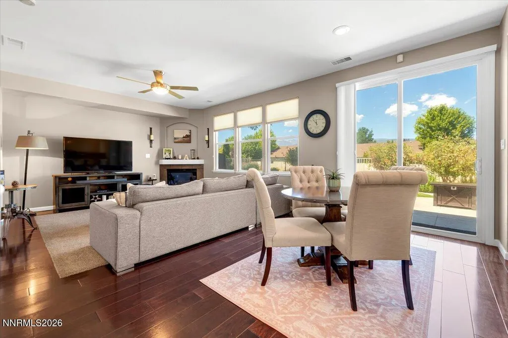 10749 Grayslake Reno NV 89521