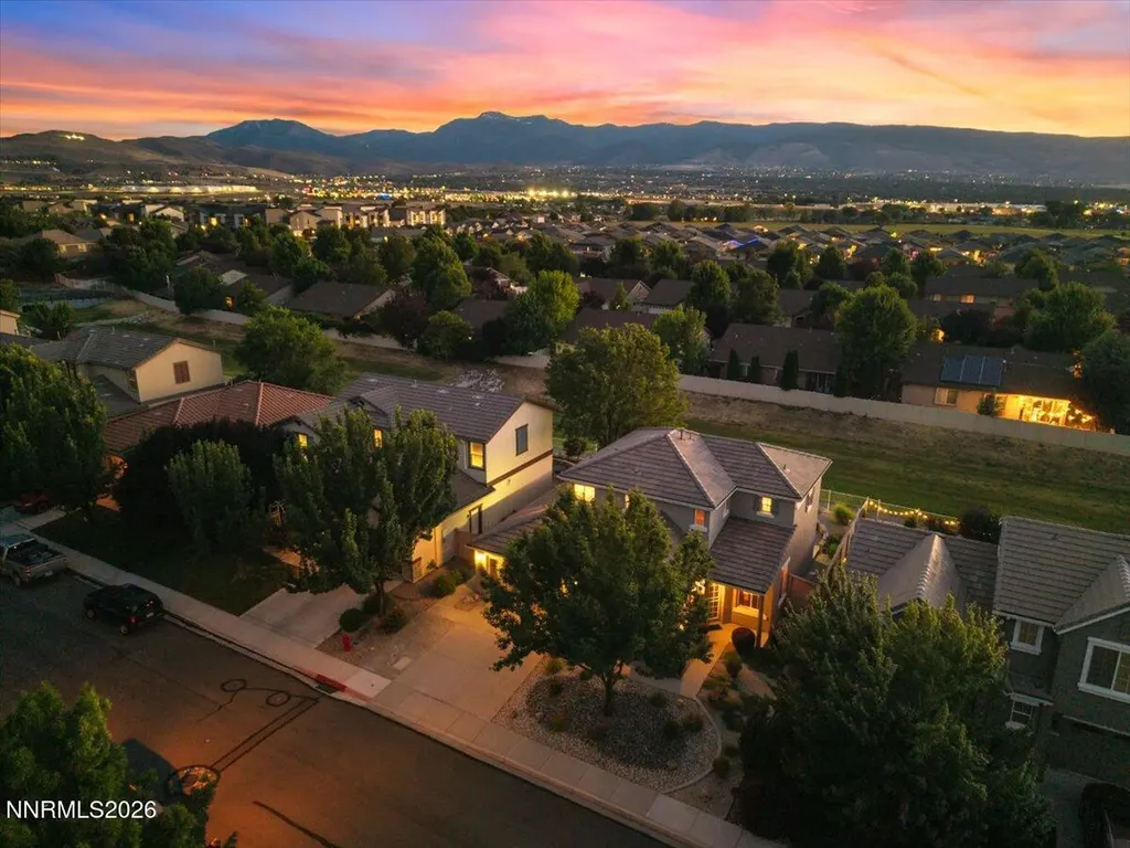 10749 Grayslake Reno NV 89521