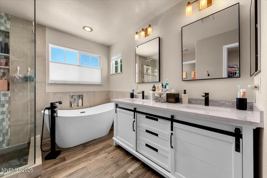 10749 Grayslake Reno NV 89521