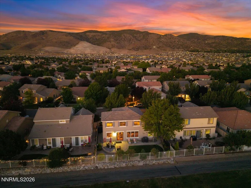 10749 Grayslake Reno NV 89521