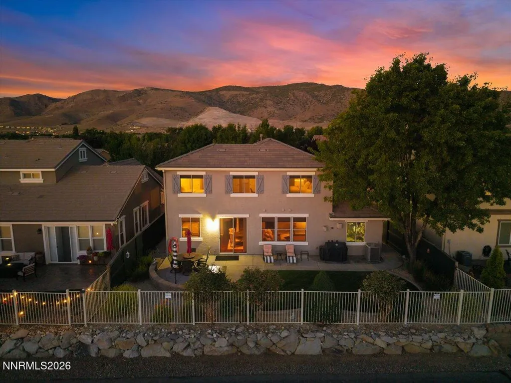 10749 Grayslake Reno NV 89521