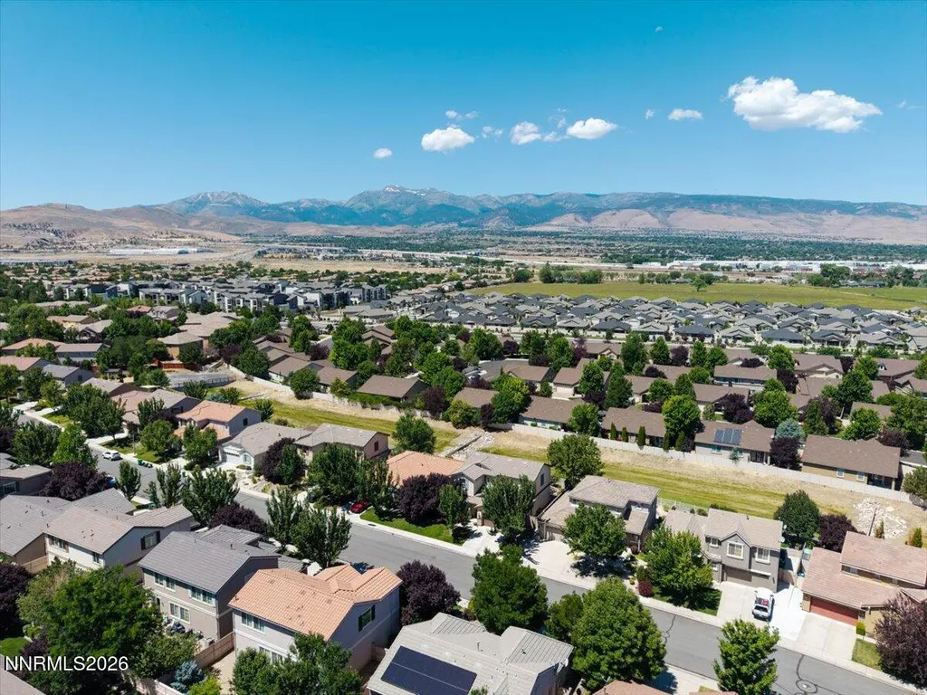 10749 Grayslake Reno NV 89521