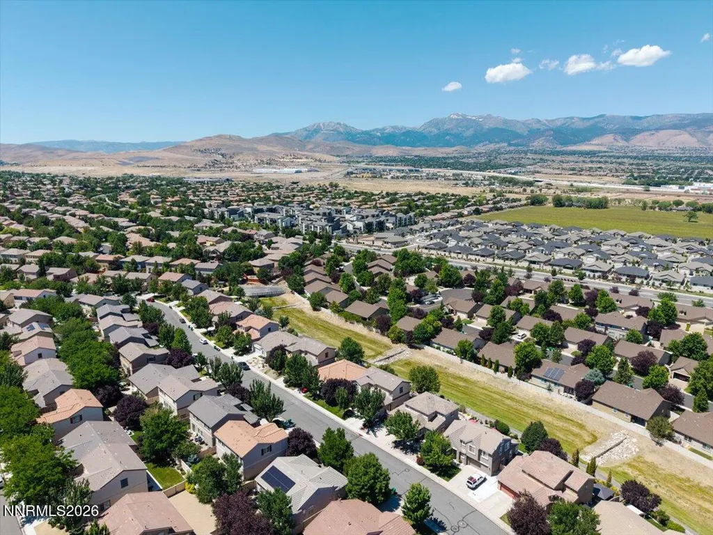 10749 Grayslake Reno NV 89521