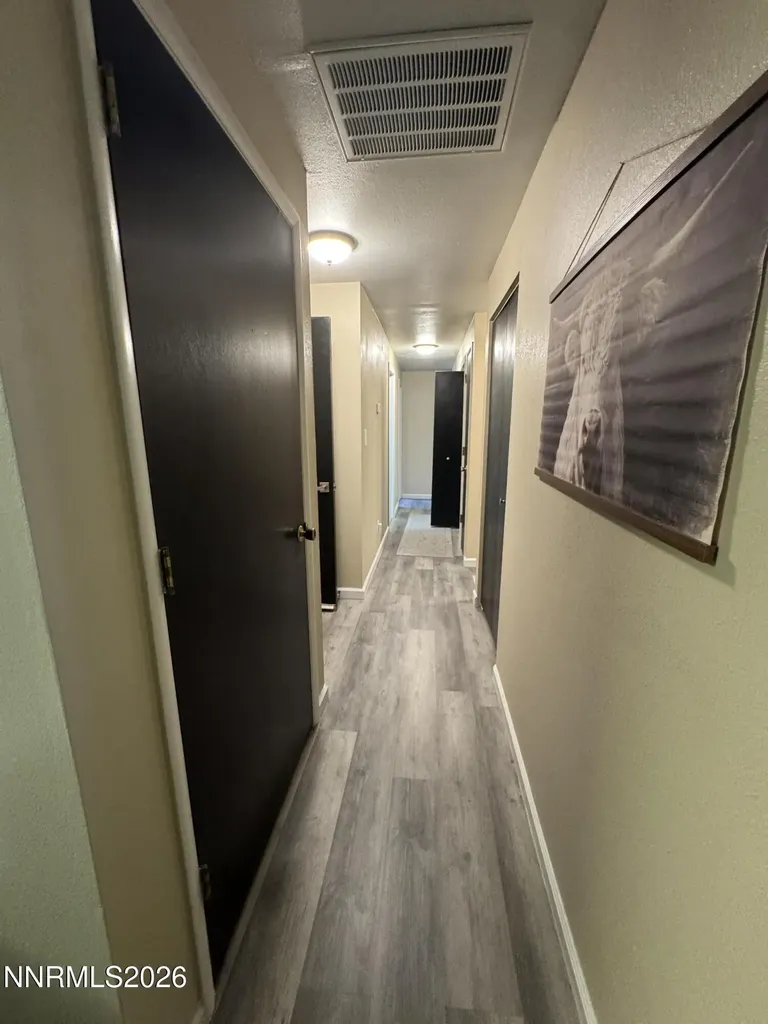 1332 Toiyabe Gardnerville NV 89410
