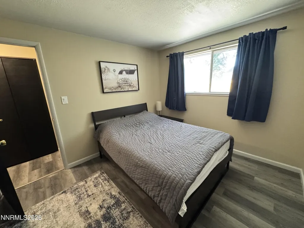 1332 Toiyabe Gardnerville NV 89410