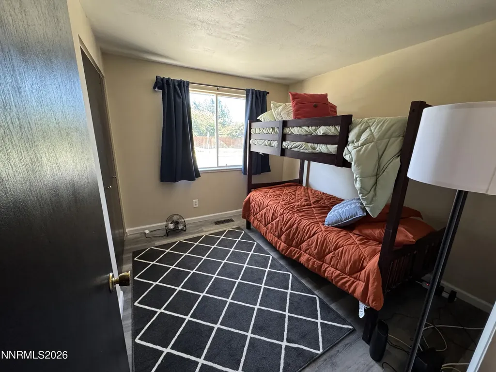 1332 Toiyabe Gardnerville NV 89410
