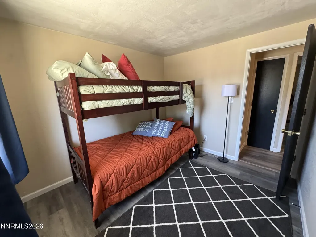 1332 Toiyabe Gardnerville NV 89410