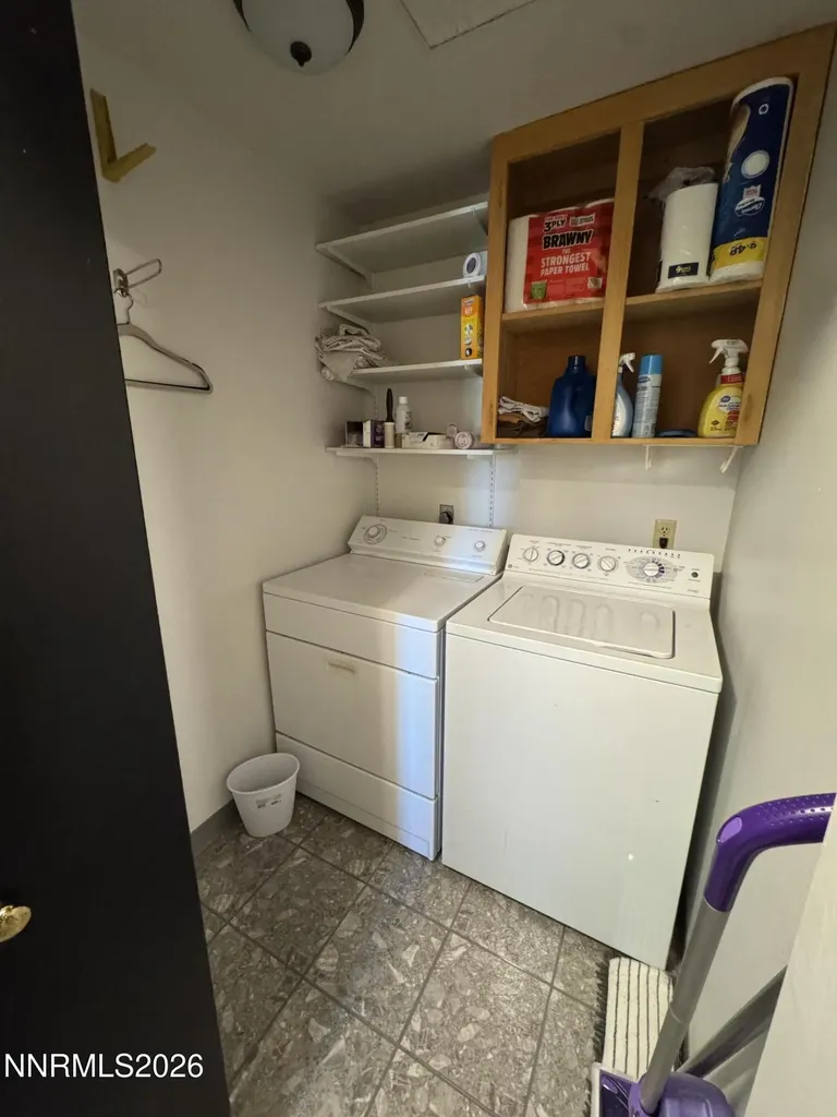 1332 Toiyabe Gardnerville NV 89410