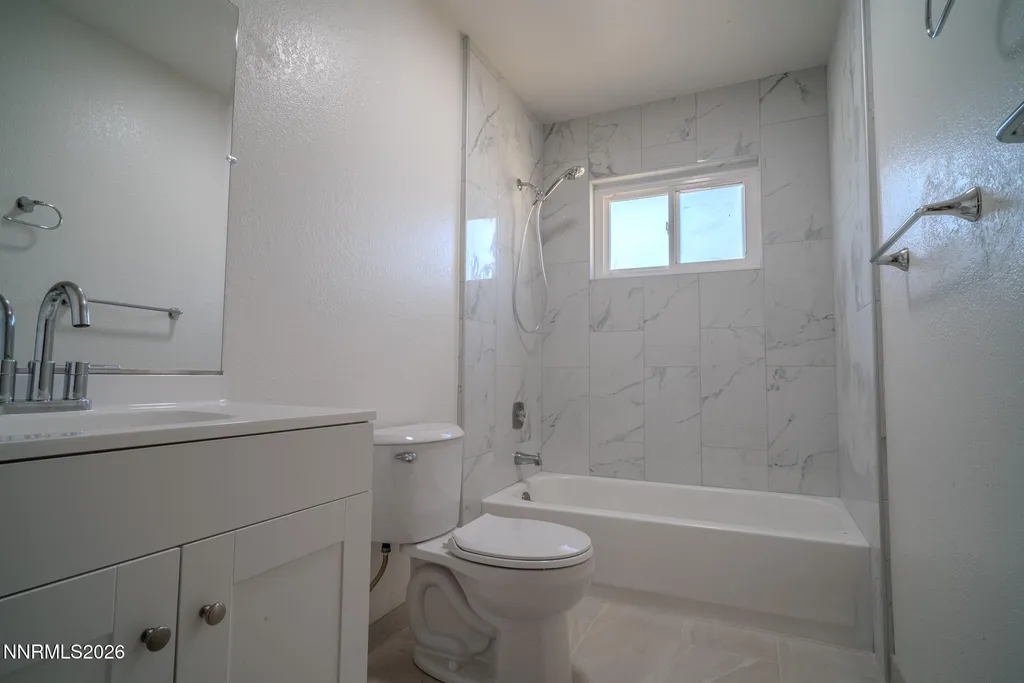 1702 Moody Fallon NV 89406