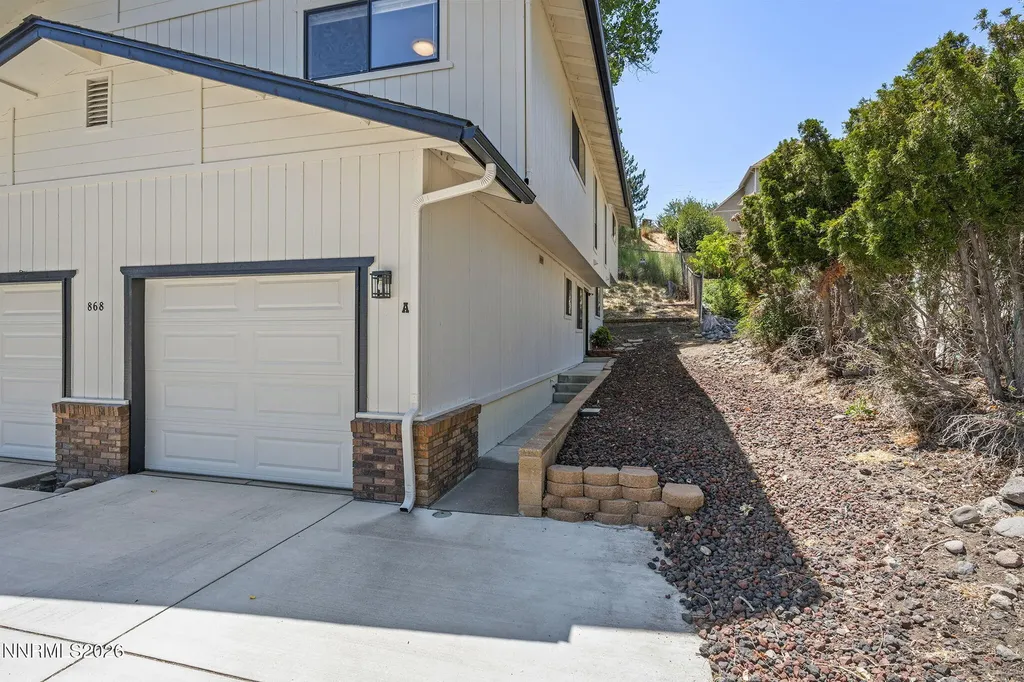 868 Minnesota Carson City NV 89703